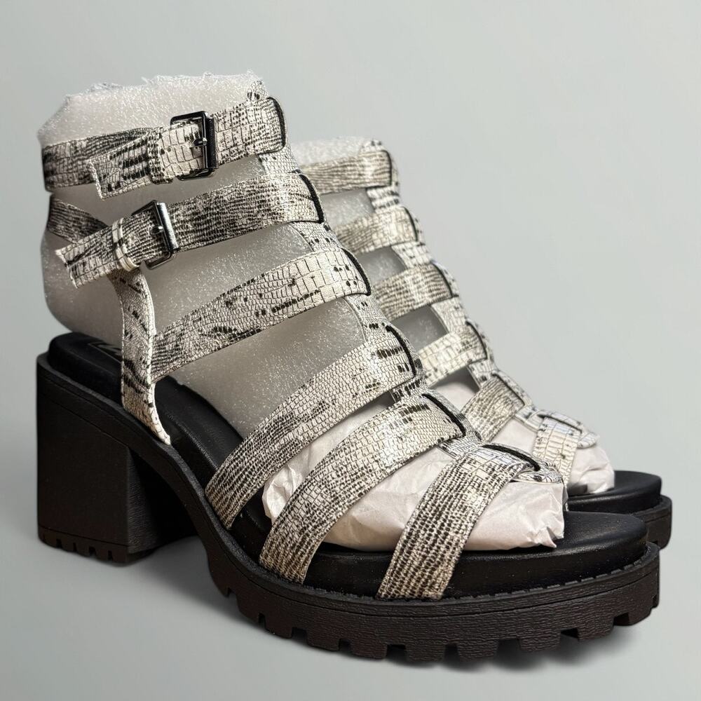 Dirty Laundry Fun Stuff Gladiator Heeled Sandal in White - Picture 2 of 8